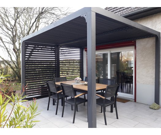 Pergola bioclimatique livrée avec des ventelles latérales aluminium mobiles pour côté 3 m, Aluminium gris anthracite, 3.60 x 3.00 m, 10.80m²