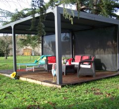 Pergola bioclimatique avec 2 rideaux manuels coloris gris pour côté de 5,98 m, Aluminium gris anthracite, 3.60 x 6.00 m, 21.5m²